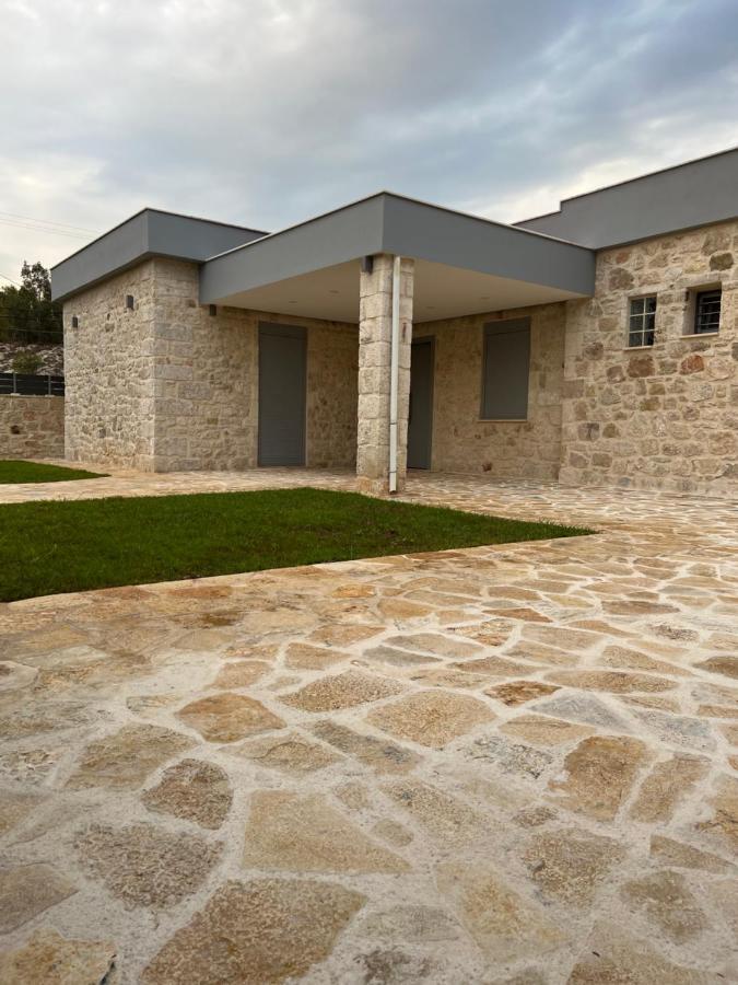 Ag.Stone.Home Isthmia Exteriér fotografie